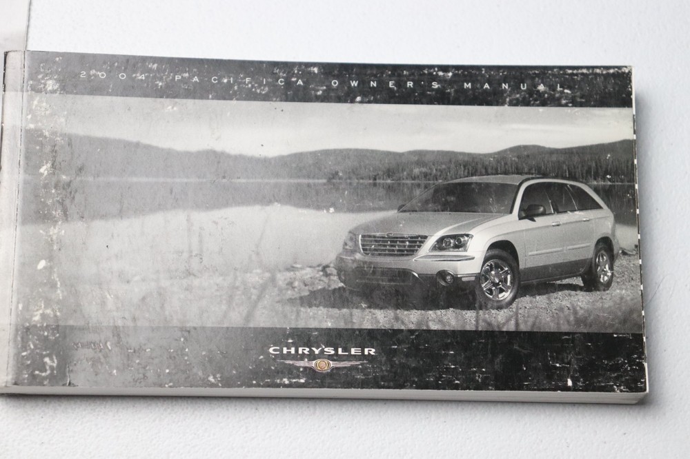 2004 CHRYSLER PACIFICA OWNERS MANUAL QUICK REFERENCE GUIDE BOOK