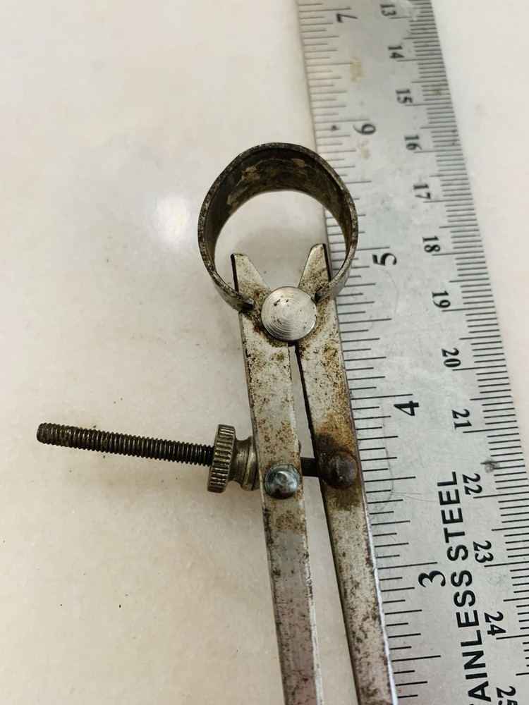 Drafting Compass And Geometry Rounder Vintage Used