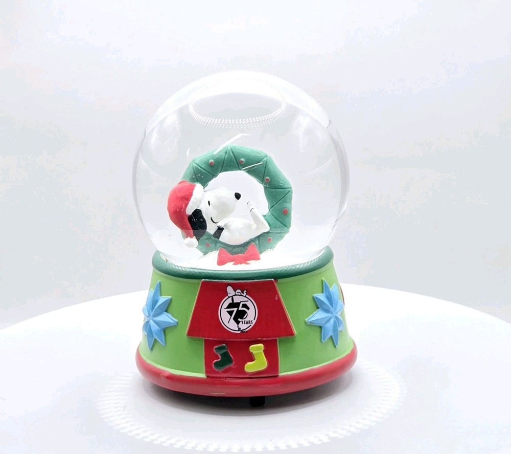 Snoopy 75Th Anniversary Snow Globe