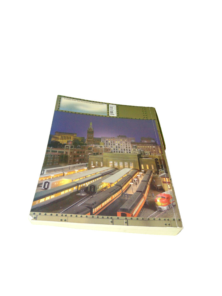 Walthers 2005 Model Railroad Reference Book Ho