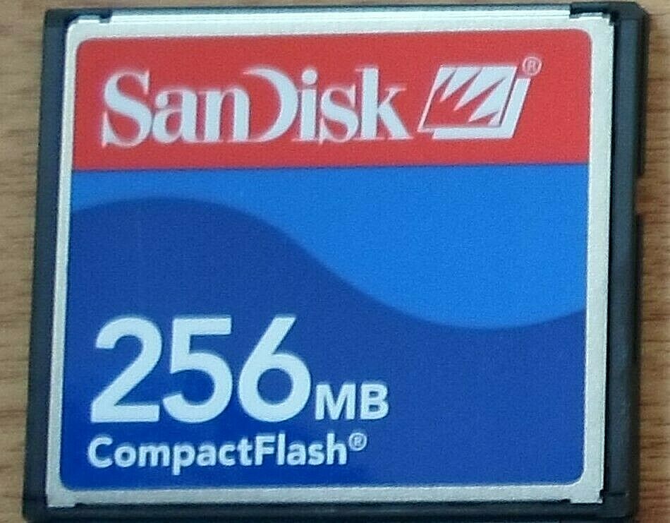 SanDisk Compact Flash 256MB