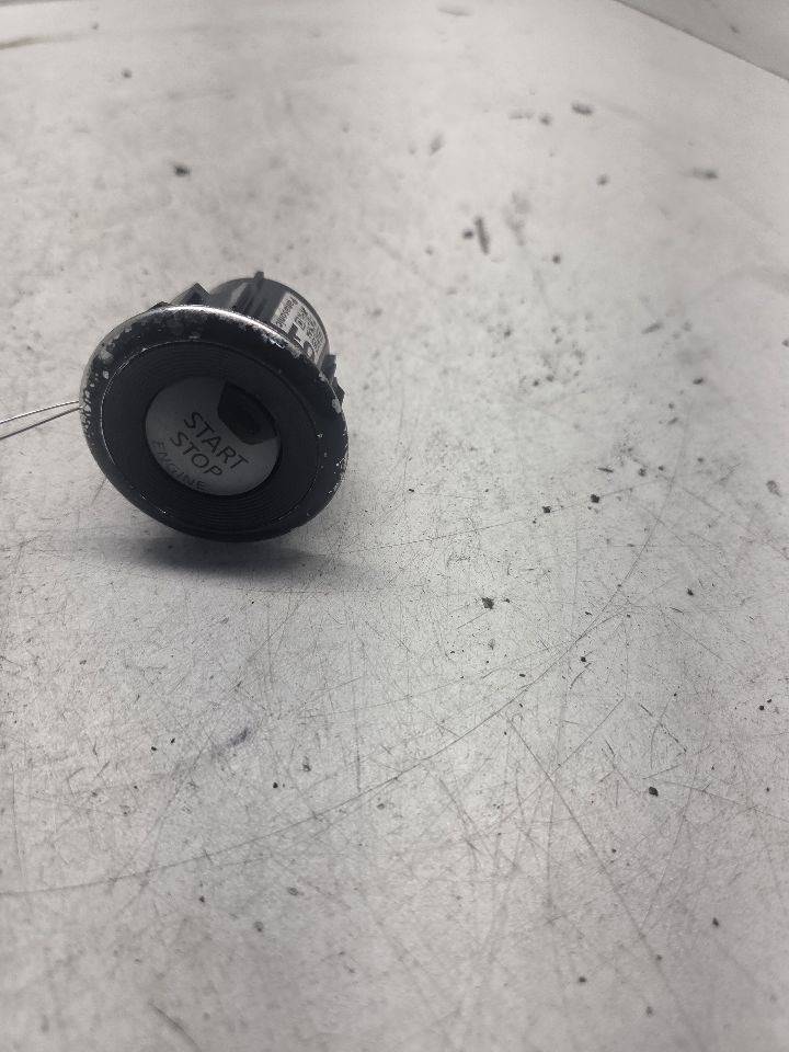 Ignition Switch Fits 2016-2024 TITAN XD OEM