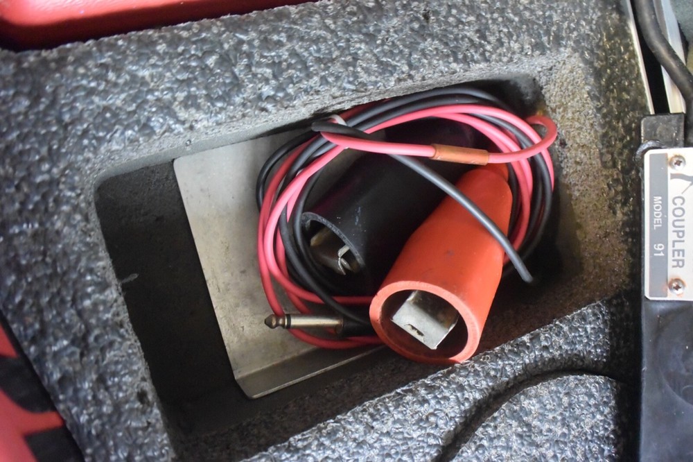 FISHER Model TW-8800 Locator/Transmitter Set