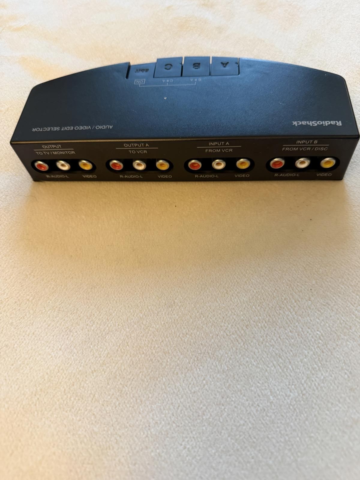 Radio Shack A/V Switch Selector 15-1587