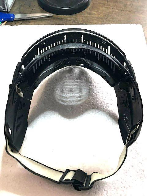 V-FORCE PAINTBALL MASK BLACK- GREAT CONDITION