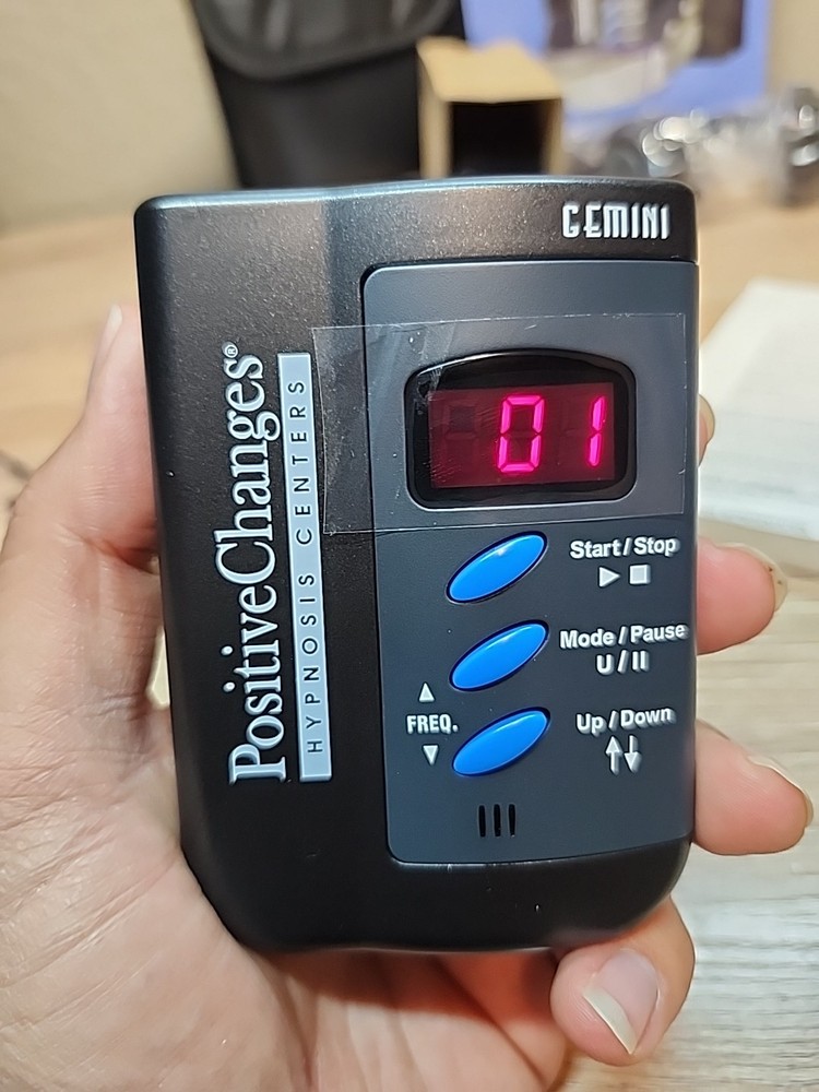Positive Changes Hypnosis Center GEMINI Audio Strobe Auditory Visual Relaxation