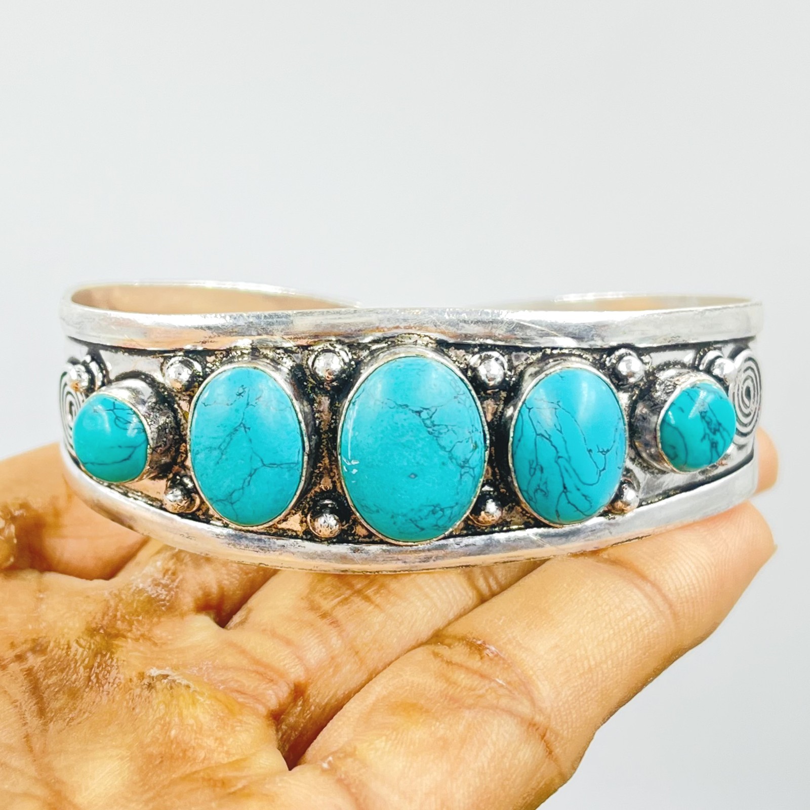 925 Sterling Silver 5 Oval Turquoise Gemstone Jewelry Handmade Cuff Bracelet