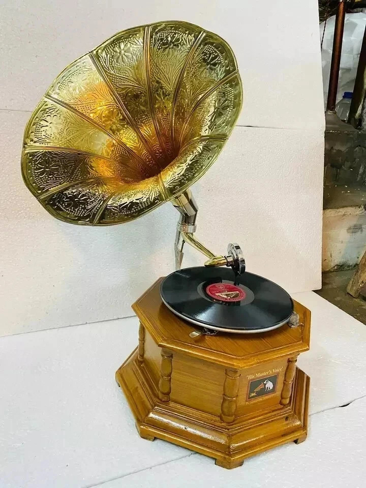 Vintage HMV Gramophone Fully Functional Working Phonograph, win-up record player