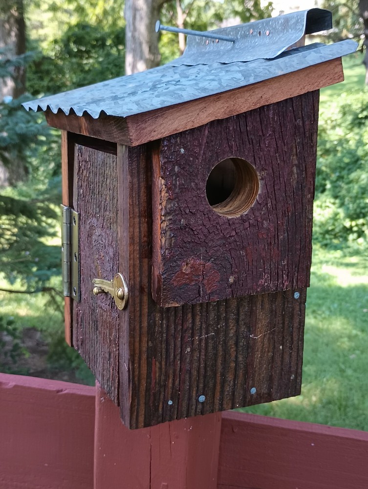 Rustic BIRDHOUSE made using salvaged and recycled material