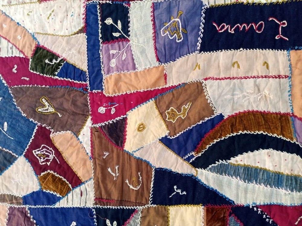 antique beautiful crazy handmade patchwork quilts it177