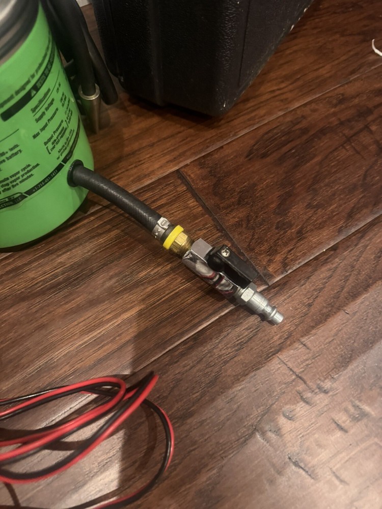 Cornwell Quality Tools Redline Leak Detector/Smoke Machine