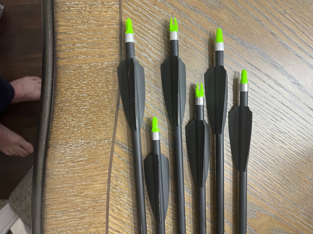 6 CXL Select 250 Carbon Express Arrows 24”