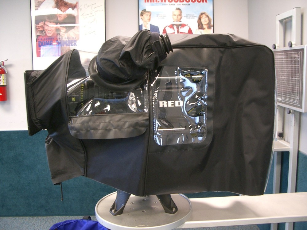 Digital Camera Raincover- (Generic Fit)- Factory Sample from Camera Essentials
