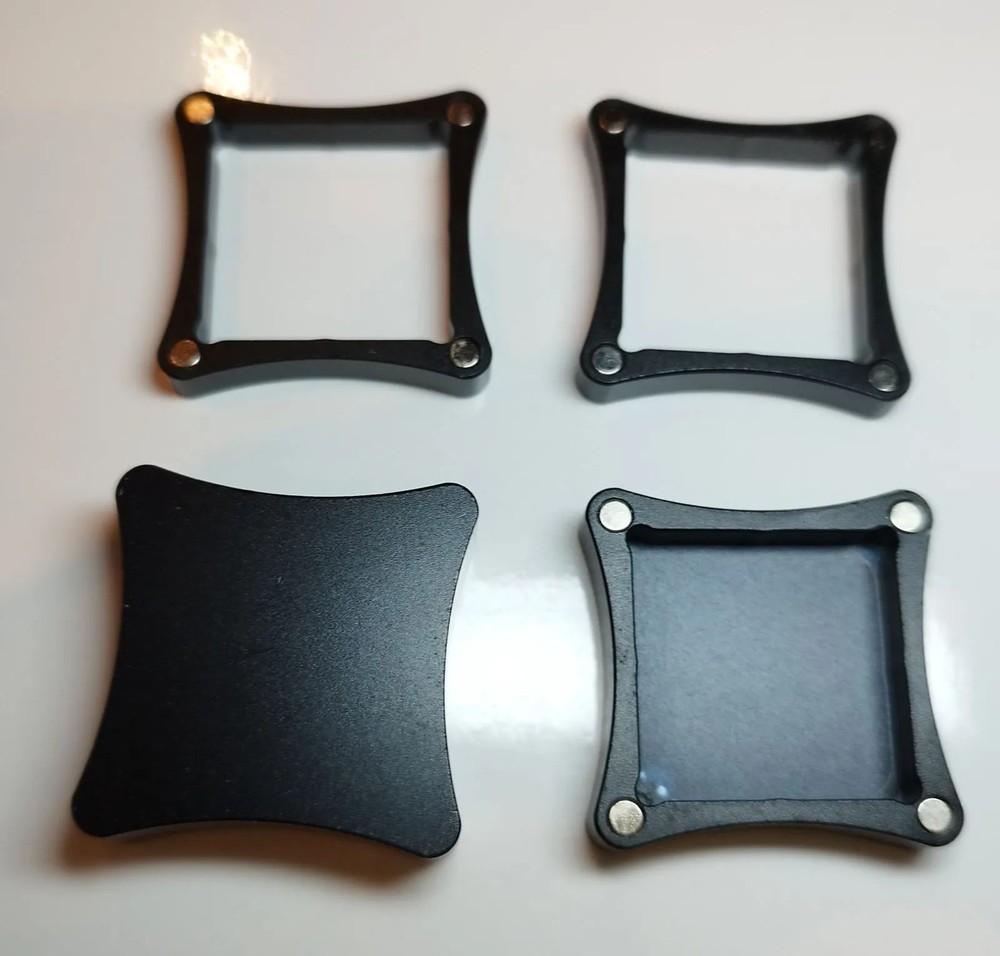 Brand New Magnetic Billiard Chalk Case