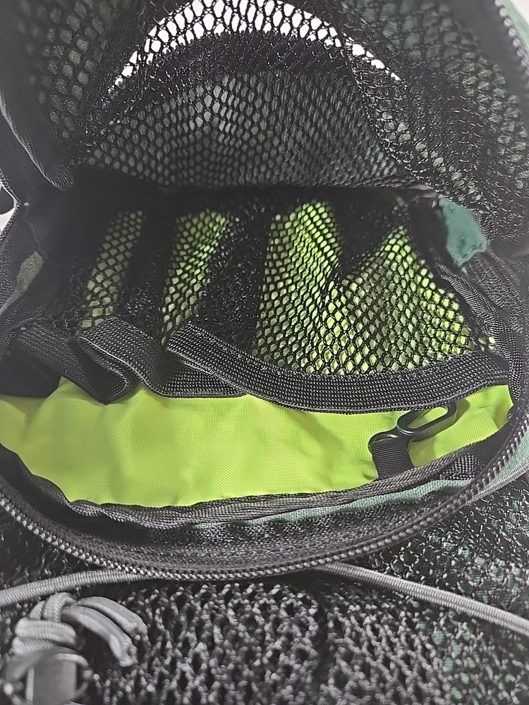 Camelbak M.U.L.E Hydration Hiking Biking Backpack Green/Black/Gray With Bladder