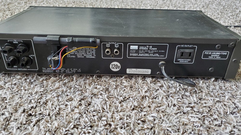 Sansui T-5 AM FM Stereo Tuner