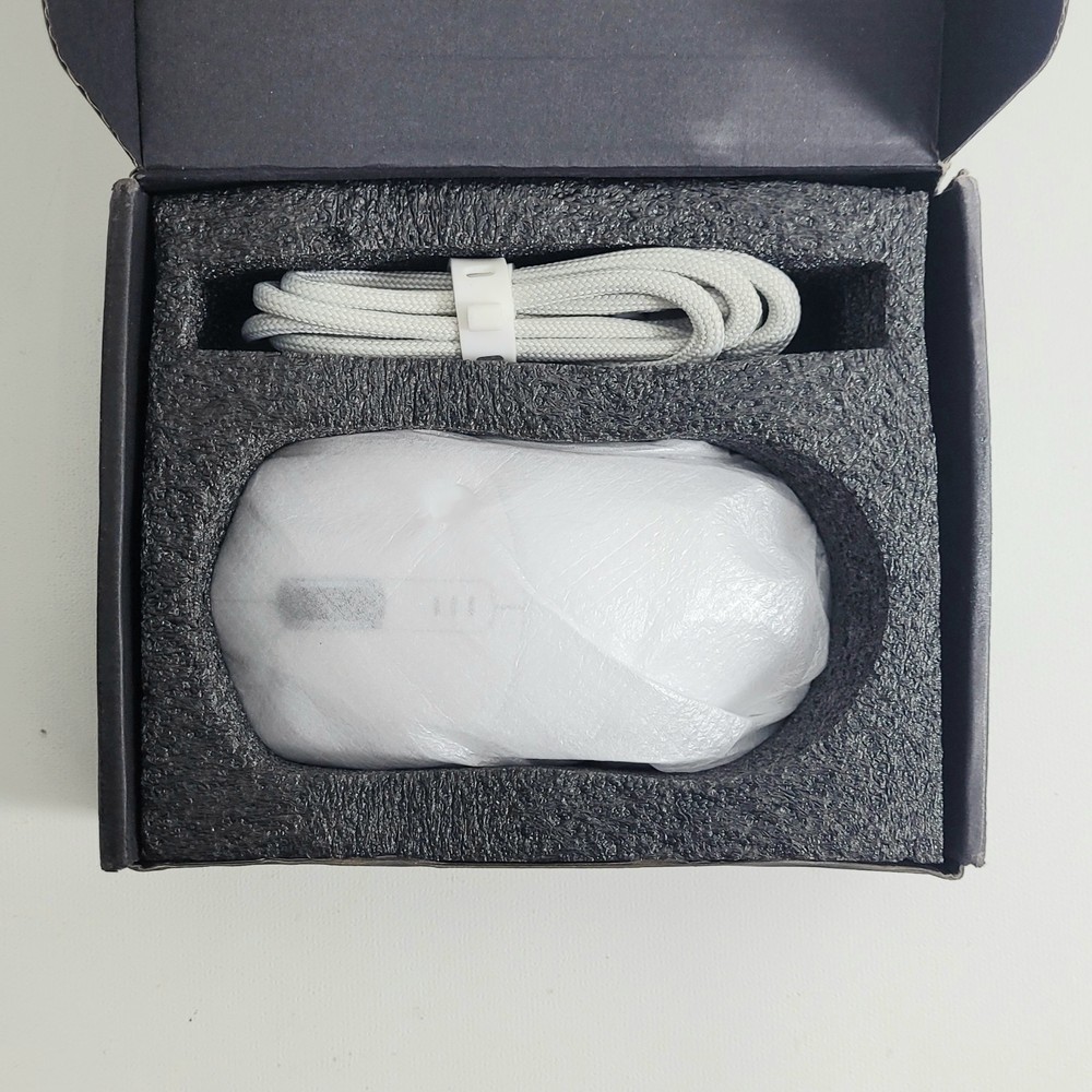 Aula SC580 Wireless Mouse Ergonomic Gaming Adjustable DPI White