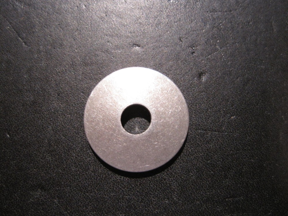 Round aluminum support plates