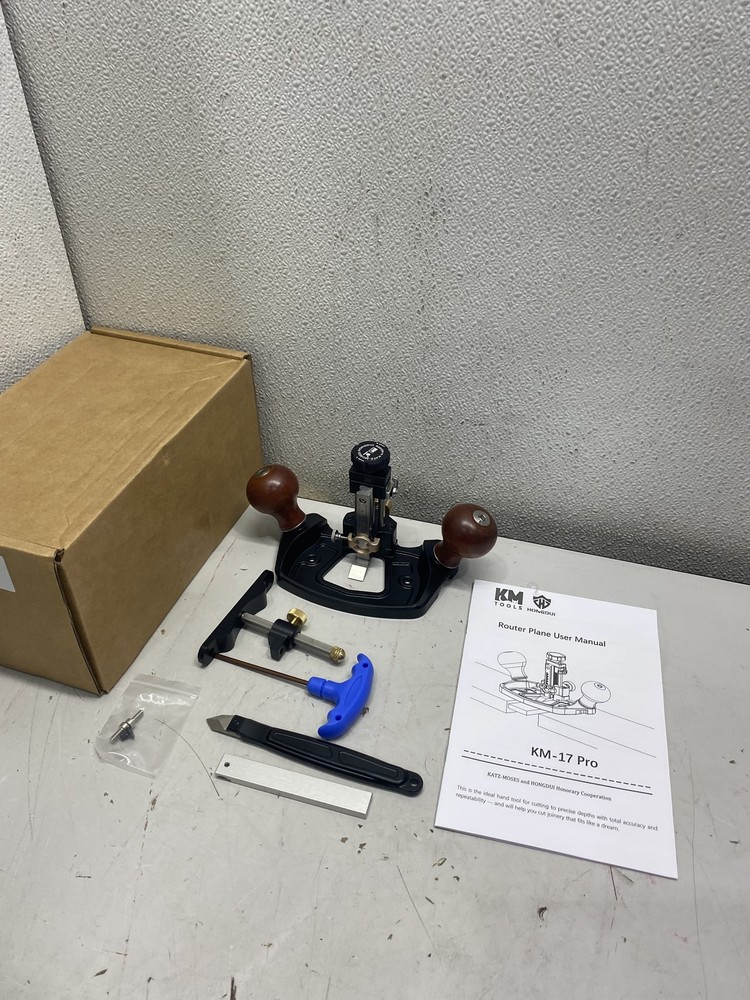 KM-17 Pro Router Plane