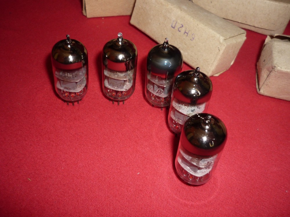 5pcs. 6N2P / 6Н2П ~ 6CC41 Double triode NEW. SAME DATE 1970
