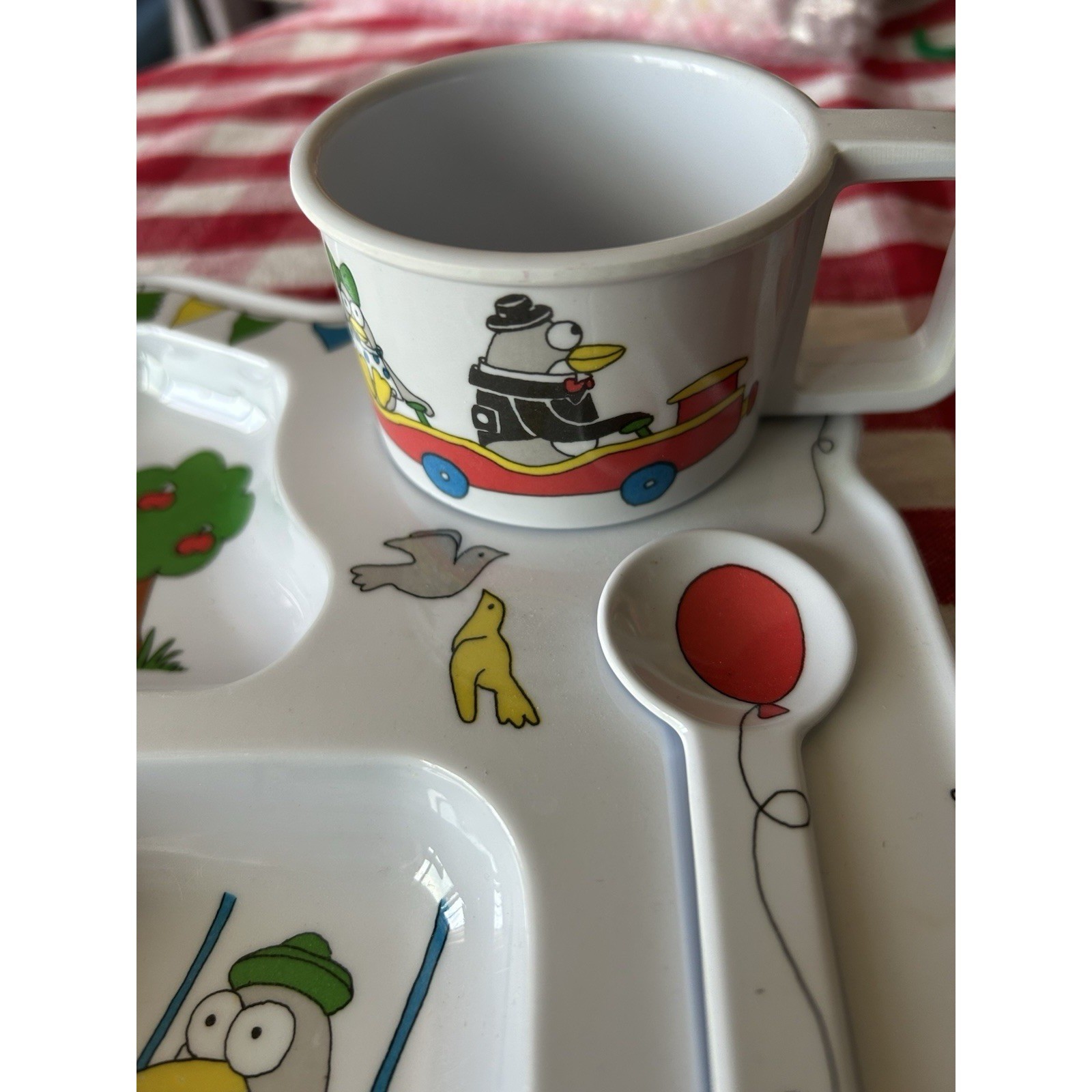 Kibouki Kids Melamine Dinnerware Set Uncle Fritz Penguin Divided Tray Mug Spoon
