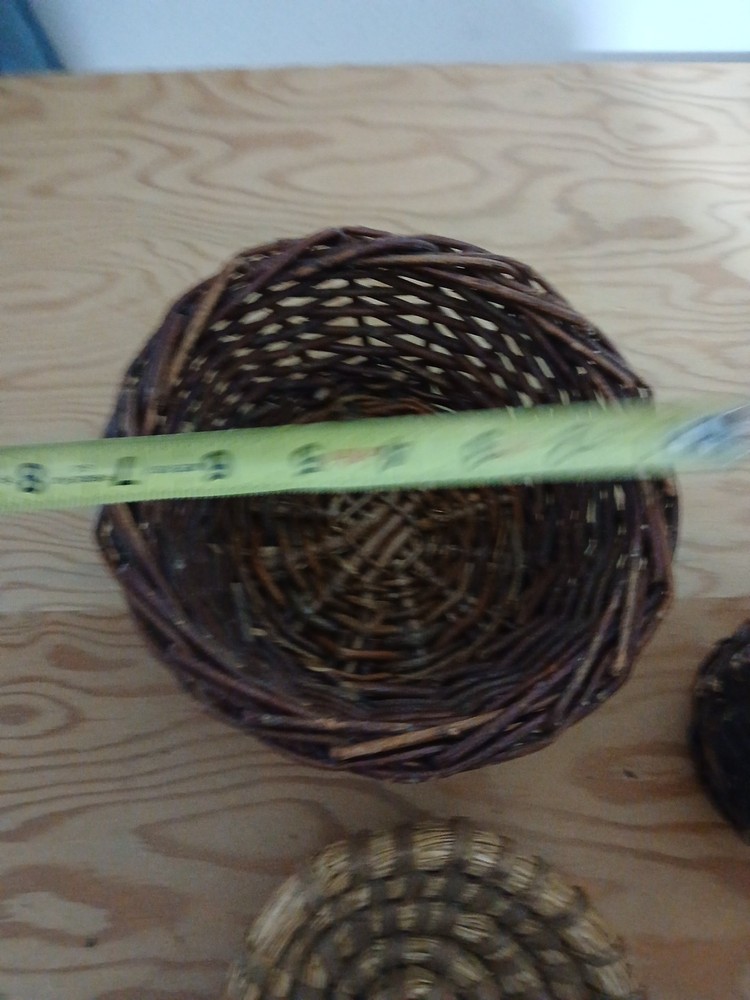 3 Rustic Woven Baskets, Willow Or Straw, One Includes A Plastic Liner