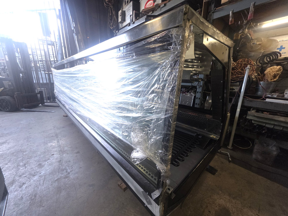 COMMERCIAL   16   Ft MEAT CASES REFRIGERATOR DISPLAY