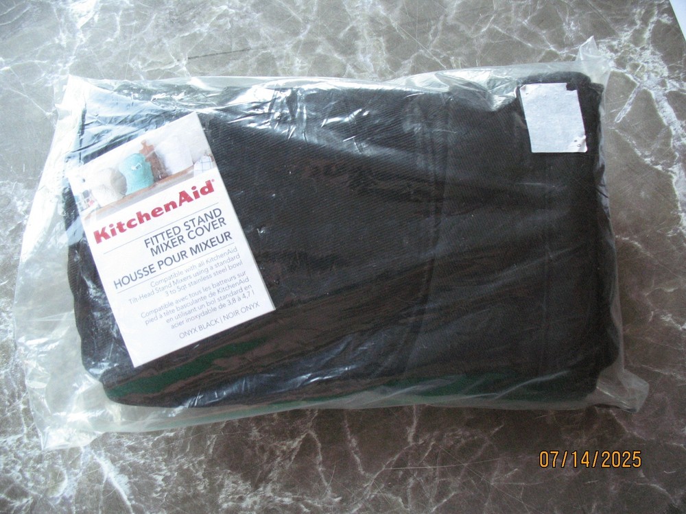 KITCHENAID FITTED STAND MIXER COVER, BLACK,