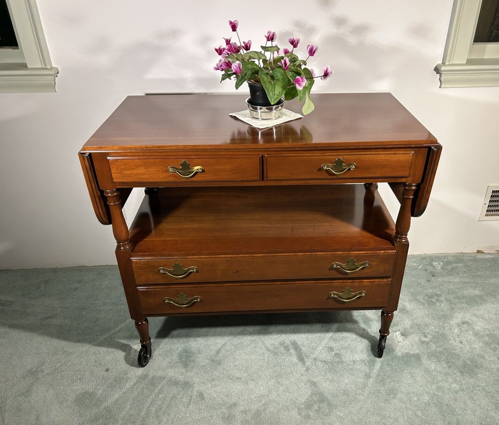 Statton solid cherry Server