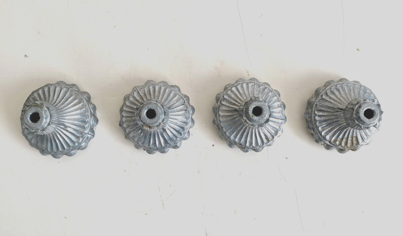 Vintage Cast Metal Hanging Lamp Shade Holder Canopy Fitter Ceiling Light Fixture