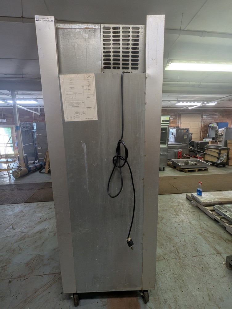 Traulsen G10001 One Section Solid Half Door Reach-In Refrigerator