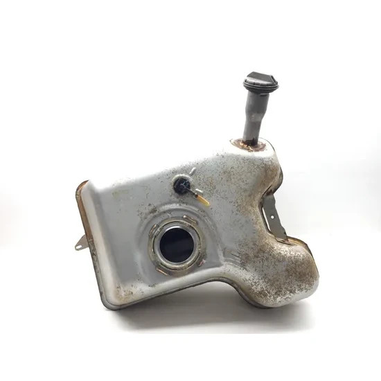 Can-Am 2017 Commander 1000 4x4 XT DPS Gas Fuel Tank 3426 709000753