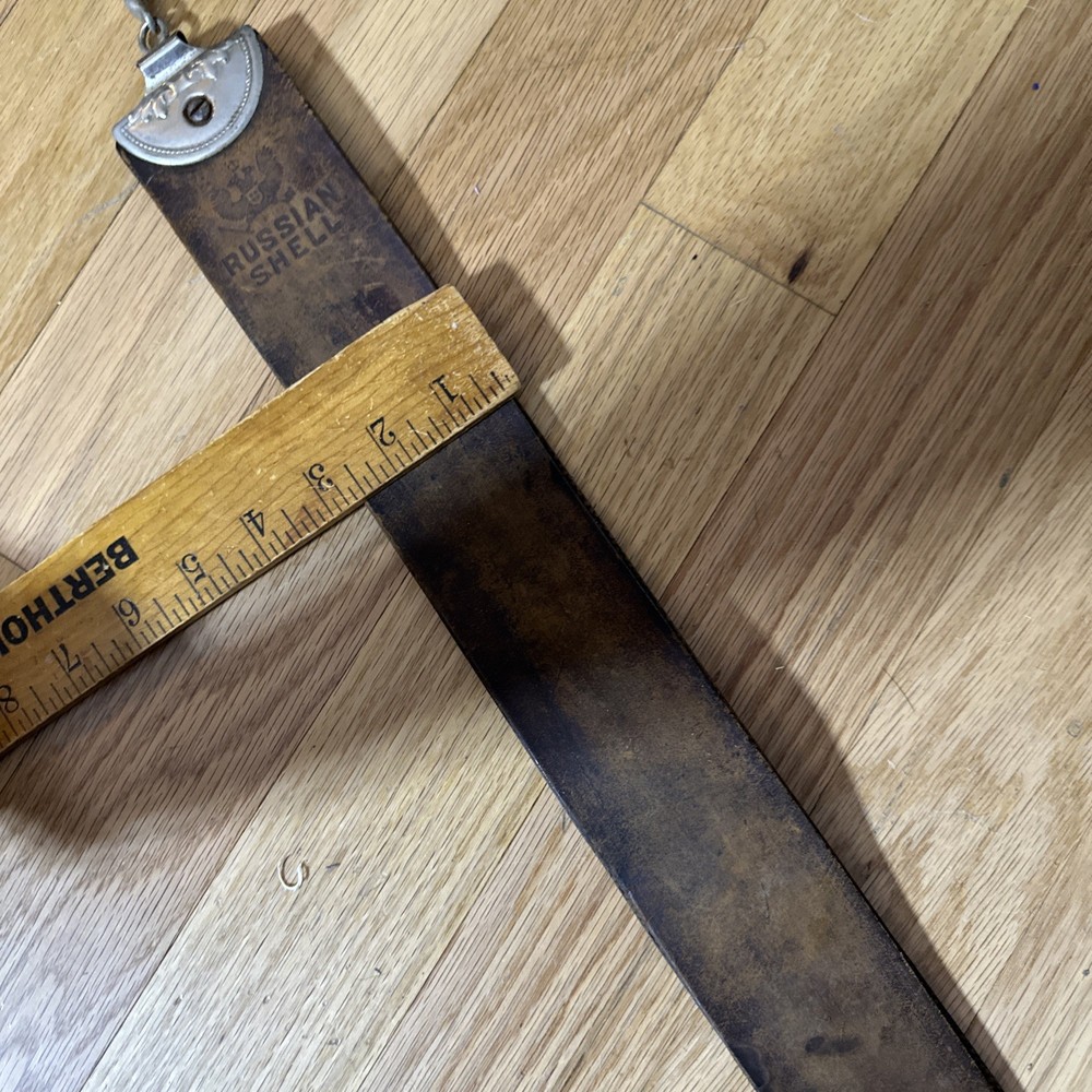 Russia Shell Leather Barber Strap