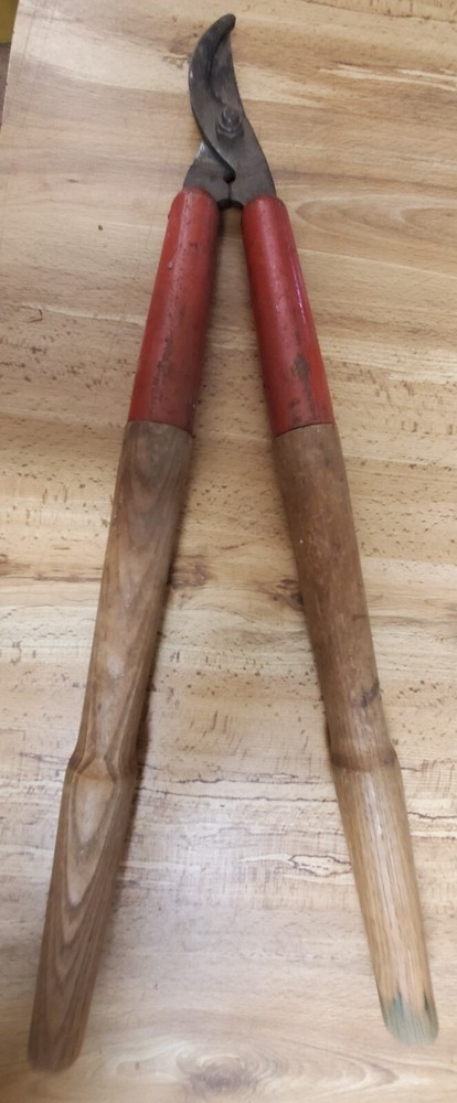 Aames 121 Tree Limb Bypass Lopper