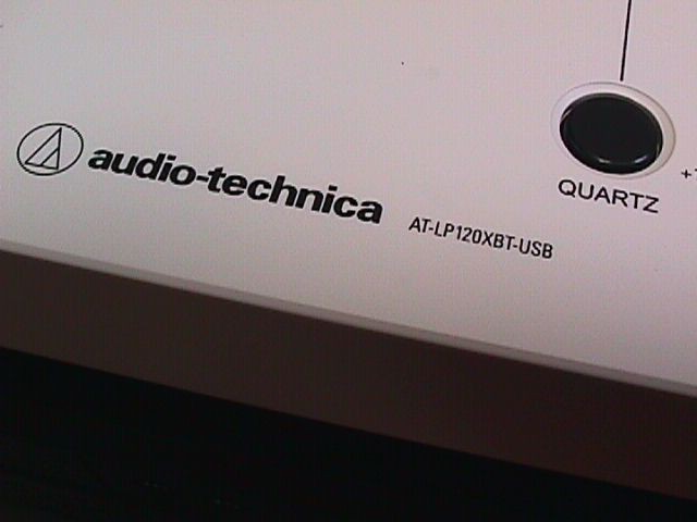 audio-technica LP120XBT-USB in White