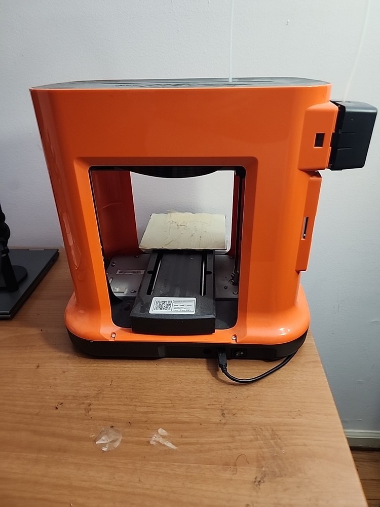 XYZprinting Da Vinci Mini Wireless 3D Printer - Orange/Black