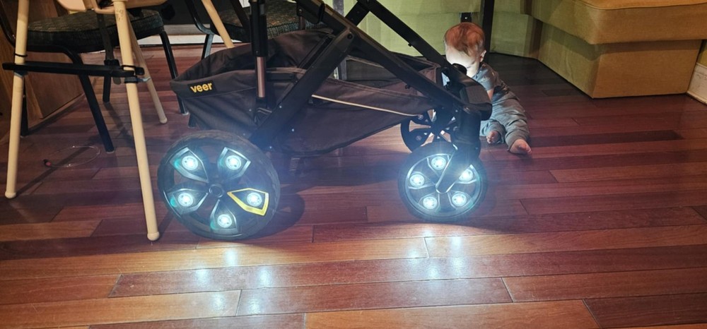 LED Wheel Lights for VEER SWITCH&ROLL STROLLER, Remote, Waterproff, Easy Install