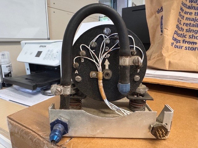 BENDIX AVIONICS ALTITUDE CONTROLLER TYPE AC 844B P/N 4000186-8502