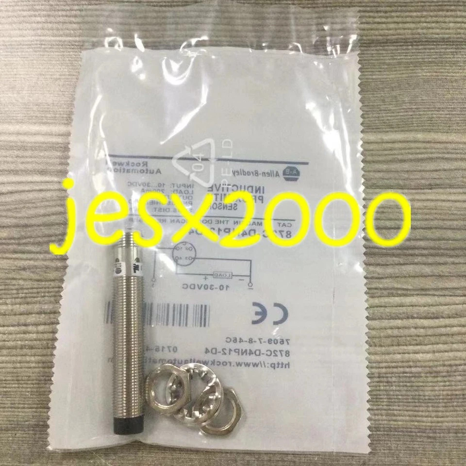 1PCS New For AB 872C-D4NP12-D4 Proximity sensor