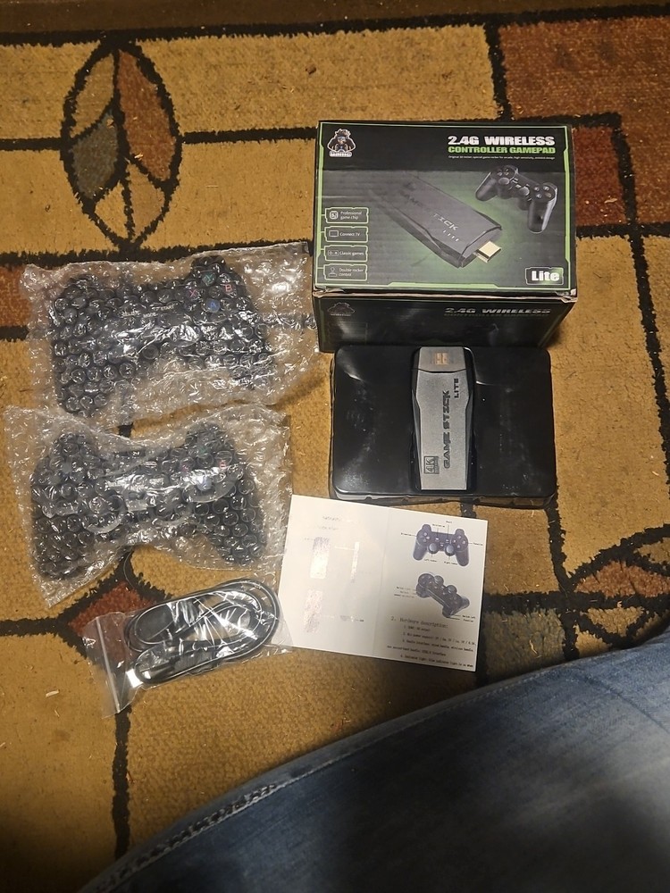 2.4G Wireless Controller Gamepad Gamd Stick Lite with 2 Controllers