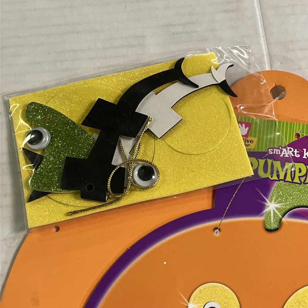 Fibre Craft Creative Hands smArt Kit Make a Pumpkin Ghost 2007 NOS