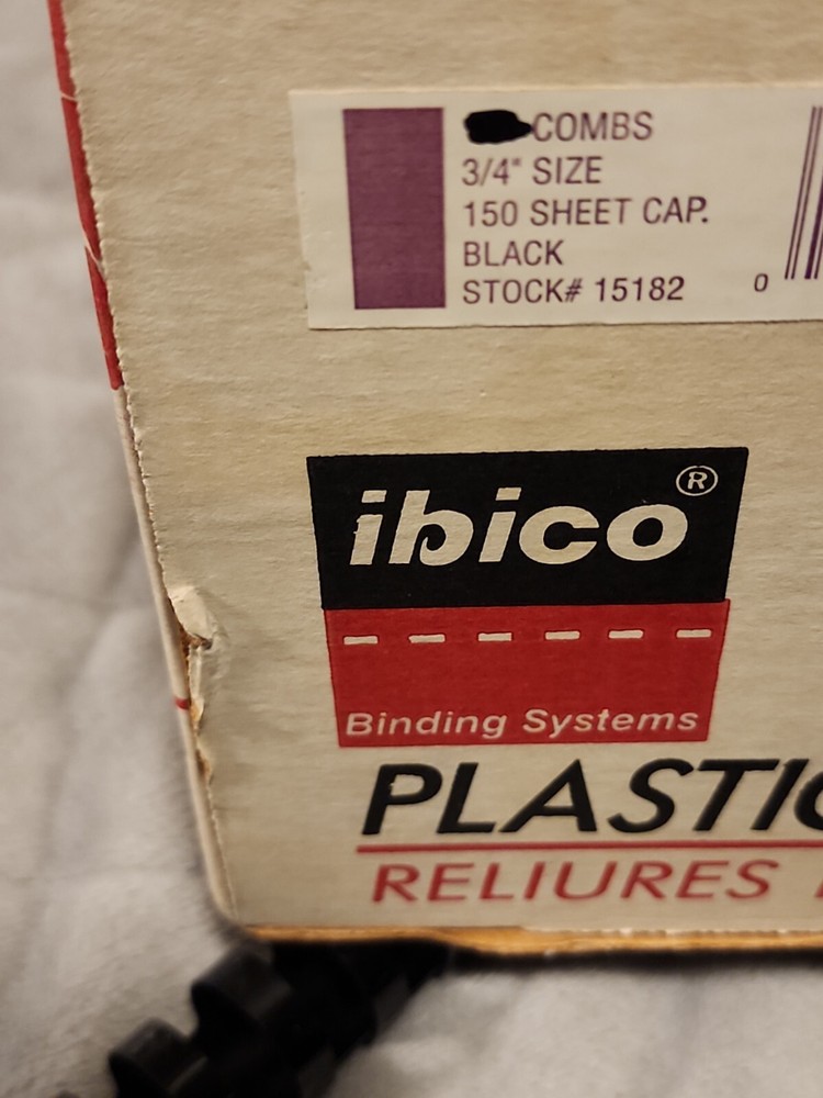 20 pieces Ibico Plastic Comb Bindings, 3/4" Diameter, 19 Ring .. 150 Sheet Cap.