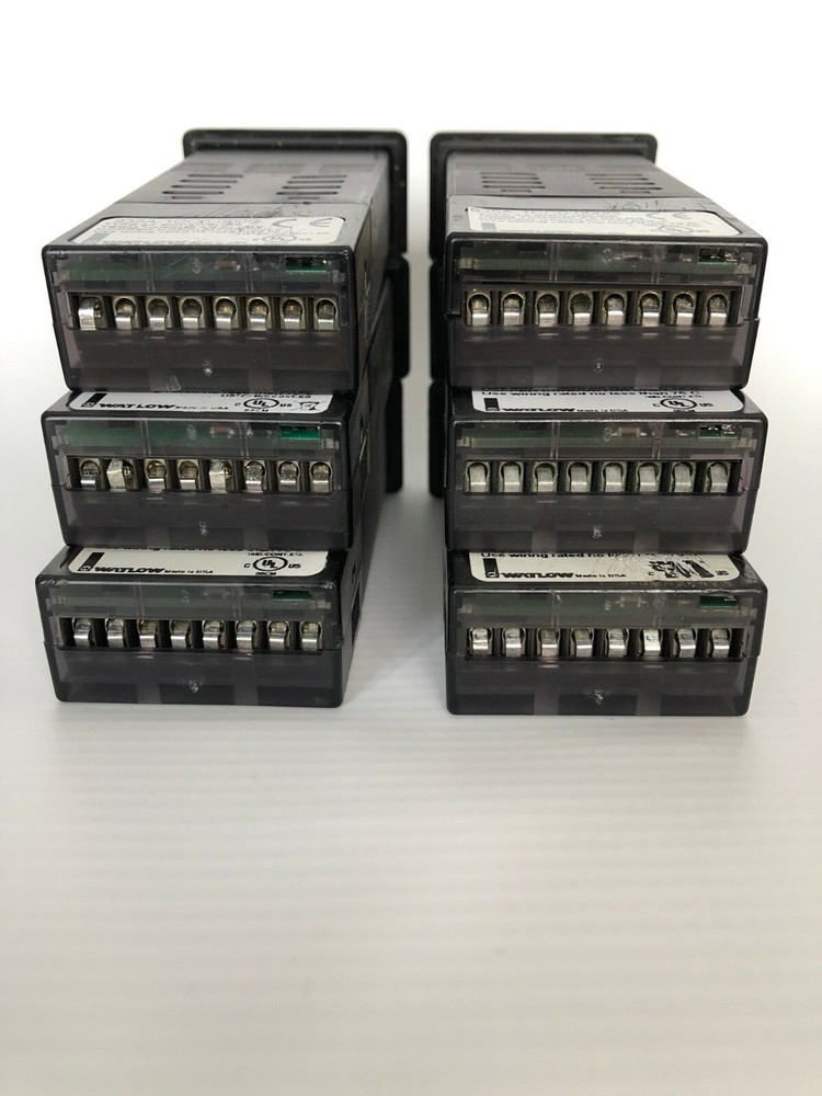 Watlow 935A-1CC0-000G Temperature Controller