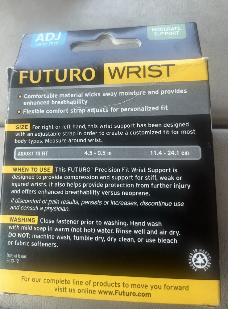 FUTURO Sport Black Adjustable Wrist Support 3M - NEW Moderate Support