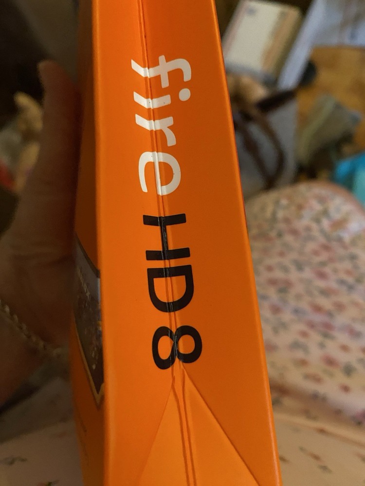 amazon fire hd 8 With Alexia
