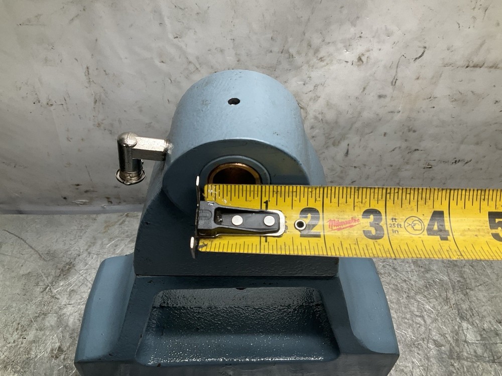 Bridgeport + Milling Machine Right Angle Horizontal Attachment