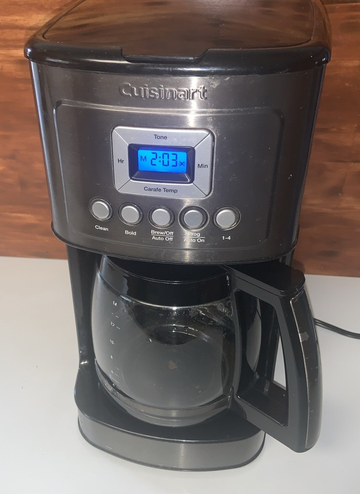 Cuisinart PerfecTemp 14-Cup Programmable Coffee Maker DCC-3200