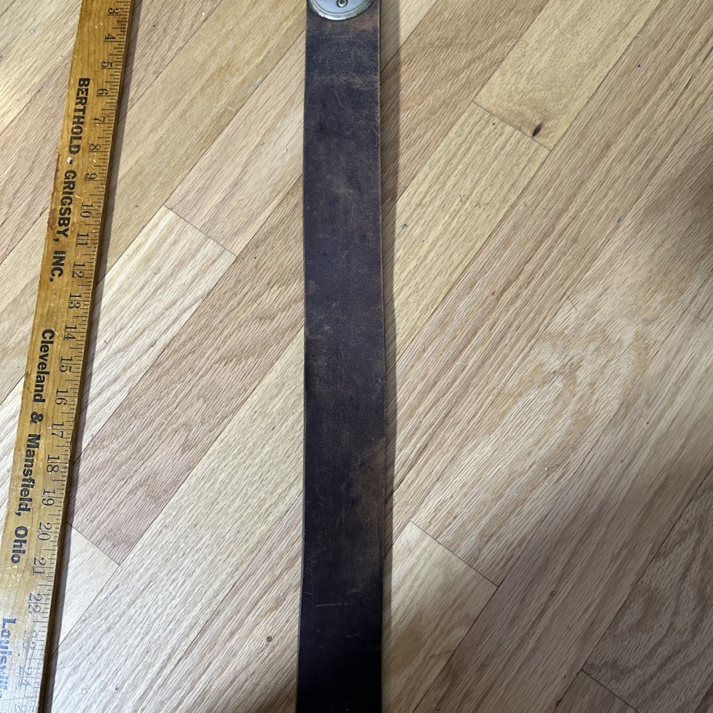 Russia Shell Leather Barber Strap