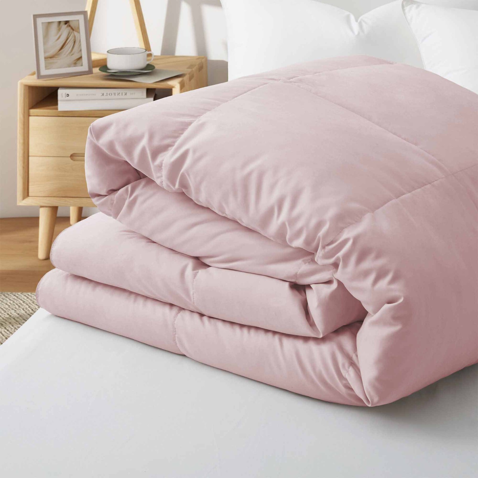 Oversize Down Feather Comforter Lightweight Soft Cozy, King or Queen Bed Blanket