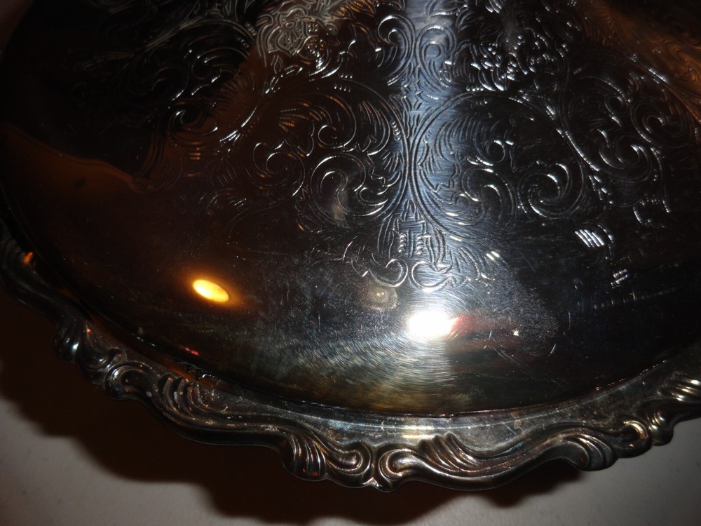 Vintage Serving Dish 10 1/2" Oneida Silverplate Covered 3 Leg